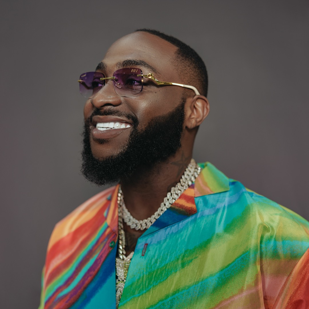 Davido smiling