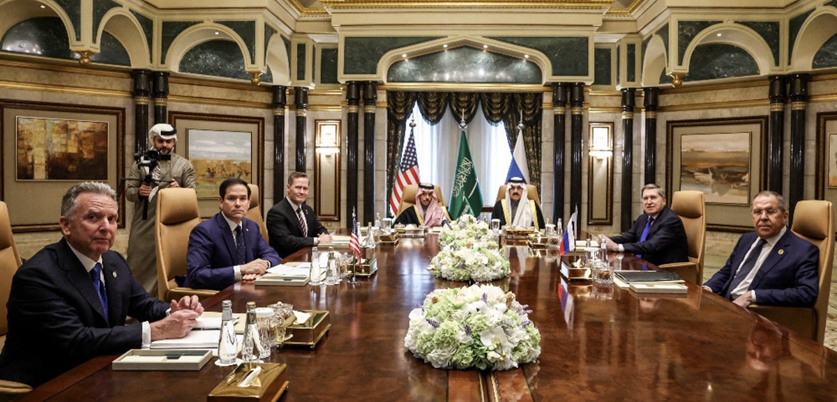 US and Russian Diplomats Meet in Saudi Arabia for First High-Level Talks Since Ukraine War