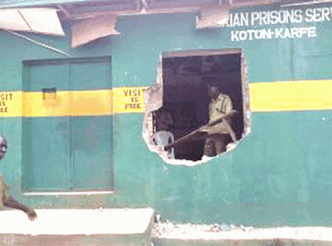 JUST IN: Five Escaped Inmates Recaptured After Koton Karfe Jailbreak