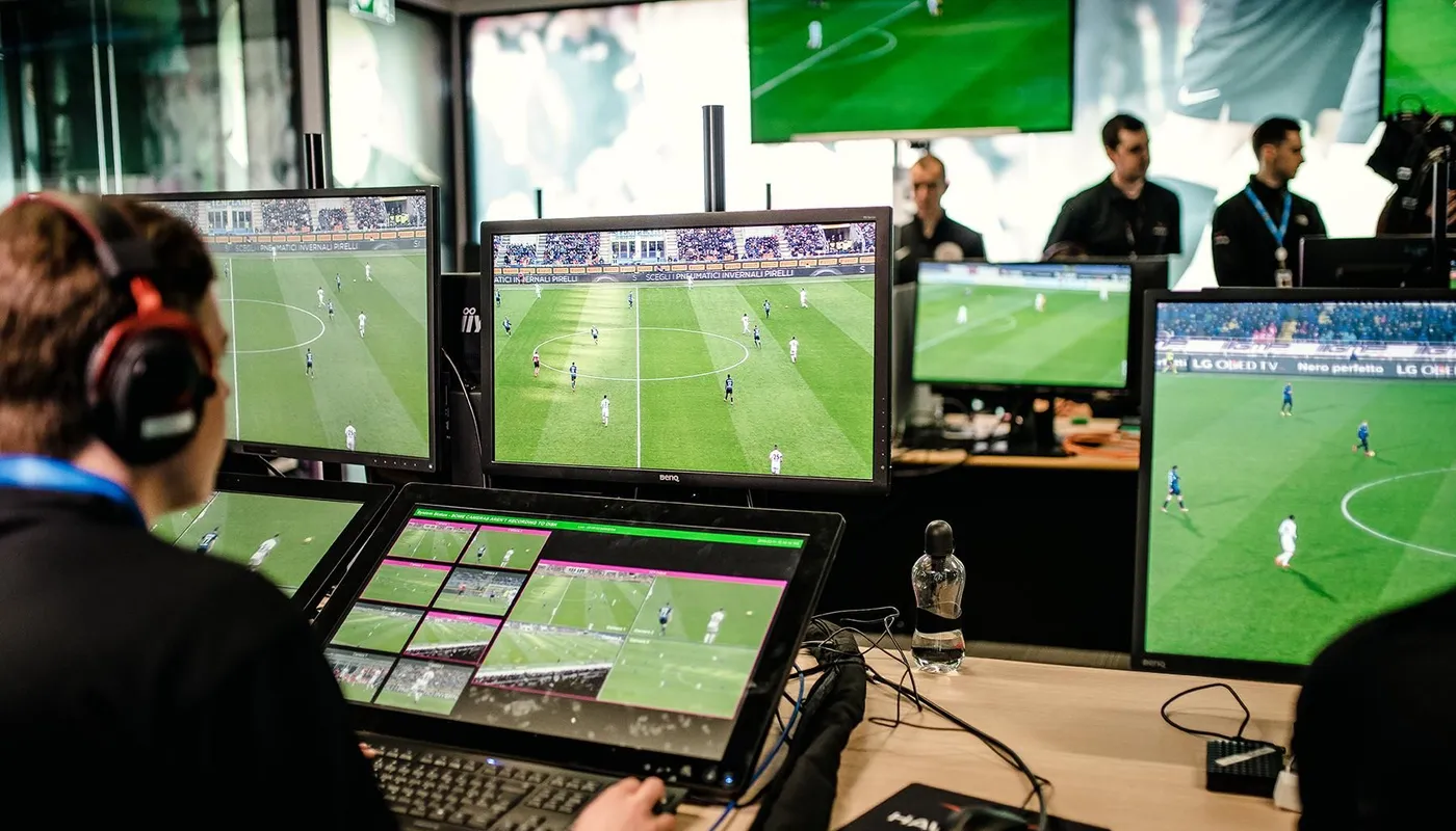 VAR Decisions to Be Explained to Fans During Italian Cup Semi-Finals and Final