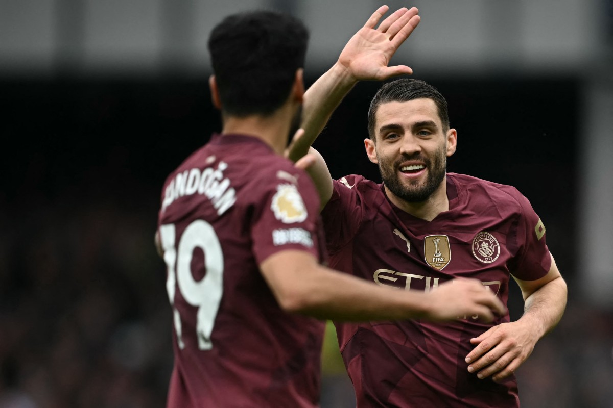 Man City’s Top Four Hopes Brighten as Southampton Avoid Record Low