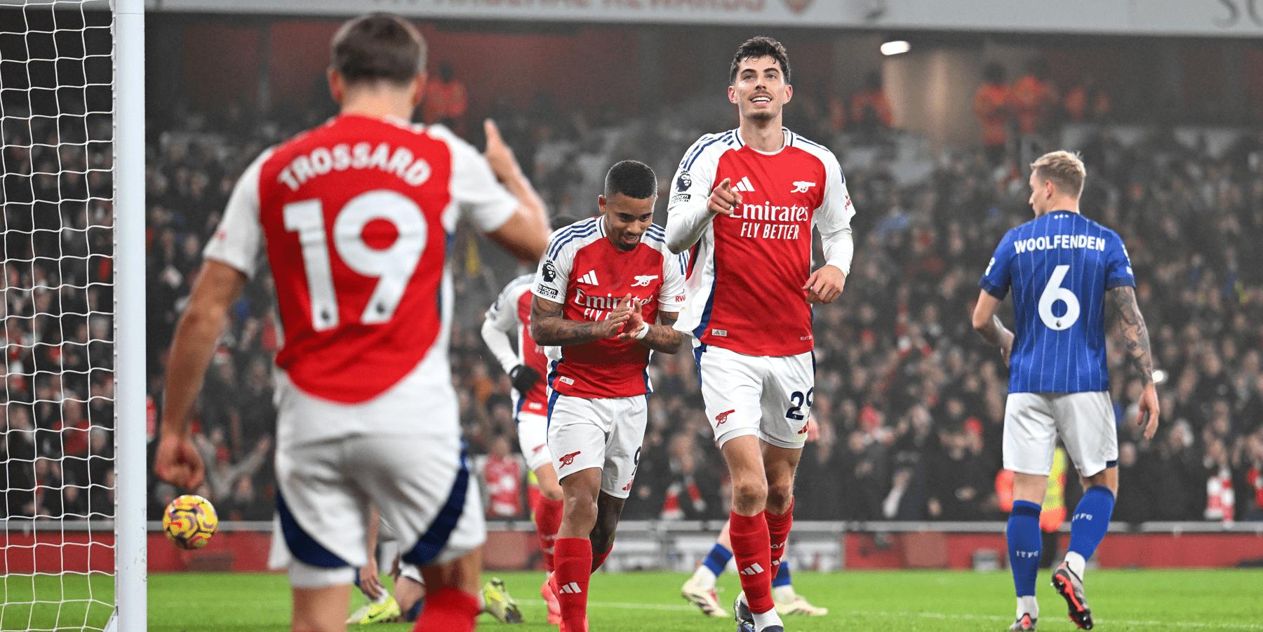 Trossard Shines as Arsenal Thrash Ipswich 4-0 to Delay Liverpool’s Title Party