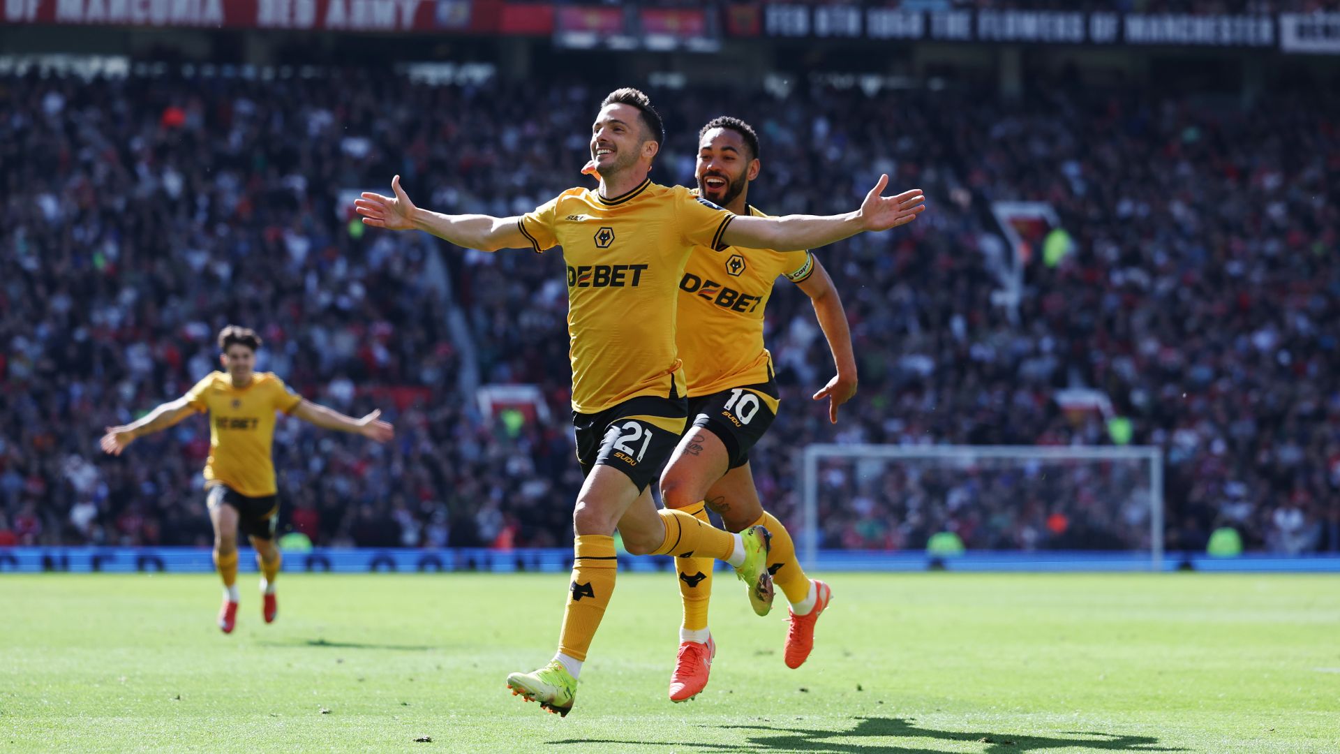Man United Slump to Record 15th Premier League Defeat in Loss to Wolves