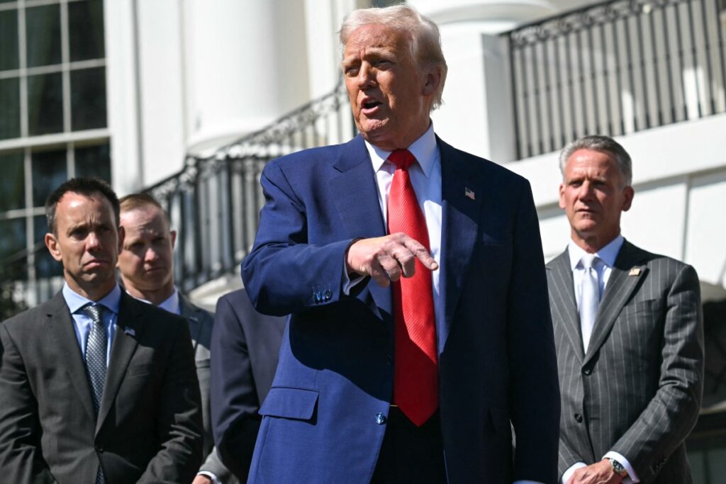 AFP 20250409 39RA2RL v2 Preview TopshotUsPoliticsTrump