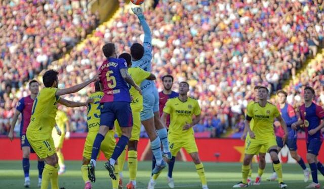 Photo of Villarreal and Barcelona players