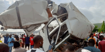 A truck on Karu Bridge, along the expressway linking Nasarawa and the Federal Capital Territory