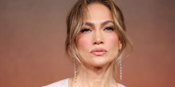 Jennifer Lopez Faces $300,000 Lawsuit for Allegedly Sharing Images Without Proper Authorization