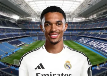 Photo of Alexander-Arnold in real Madrid Shirt