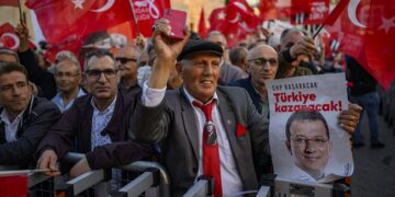 Turkey Blocks Imamoglu’s X Account as Crackdown on Opposition Deepens Turkey Blocks Imamoglu’s X Account as Crackdown on Opposition Deepens
