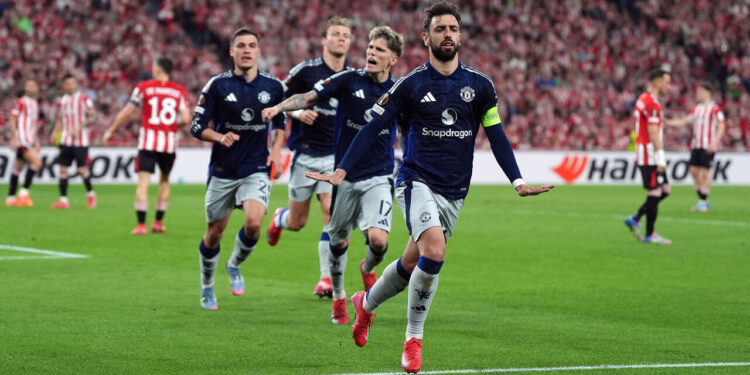 Bruno Fernandes' Brace Puts Man United on Brink of Europa League Final