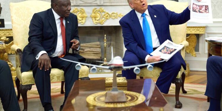 Photo of Trump and Ramaphosa
