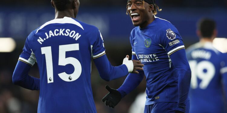 Photo of Noni Madueke and Nicolas Jackson