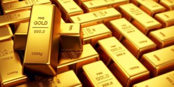 Gold Prices Surge Amid Geopolitical Tensions and Tariff Threats