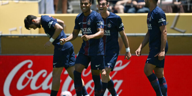 PSG vs Atletico Madrid at the club World Club