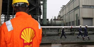 Shell Commits to 12 Million Tons of New LNG Capacity Across Four Countries by 2030 SHELL