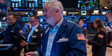 Stocks Rally Despite U.S. Strikes on Iran Nuclear Sites as Markets Shrug Off Middle East Tensions wall streets