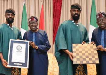 Photo of Tunde Onakoya with President Tinubu