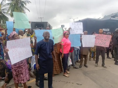 APC protest