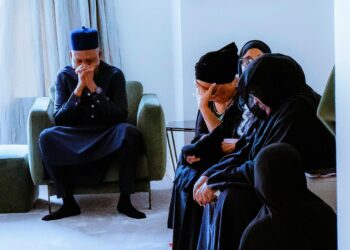 Shettima Visits Buhari’s Family in London