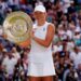 Photo of Iga Swiatek with Wimbledon Title