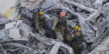 Two Iranian Revolutionary Guards Killed While Clearing Israeli War Explosives in Western Iran Iran after war