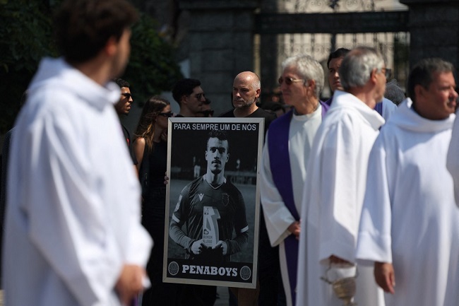 funeral of Liverpool and Portugal forward Diogo Jota PortugalFblPorEngLiverpoolJotaMemorial 3