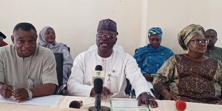 fct primary school teachers