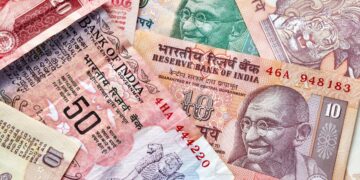 Rupee Set to Rise as Markets Ignore Trump's Latest Tariff Threats rupee