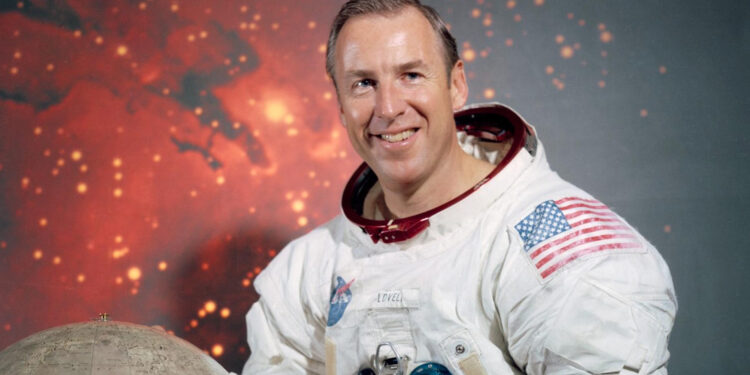 Photo of Apollo 13 Commander Jim Lovell