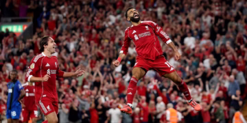Late Goals from Chiesa, Salah Secure Liverpool’s Opening-Day Victory Over Bournemouth Photo of Chiesa and Salah