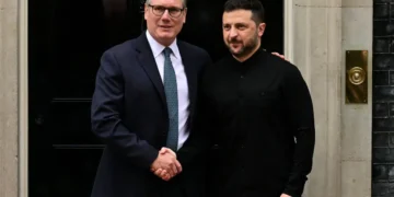 Zelensky Meets UK’s Starmer Ahead of High-Stakes Trump-Putin Summit Photo of Starmer and Zelensky