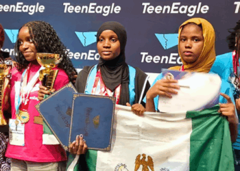 Photo of Nafisa Aminu, Rukayya Fema, and Hadiza Kalli