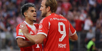 Kane Double Sinks Chelsea as Bayern Claim Champions League Opener Photo of Bayern Munich players