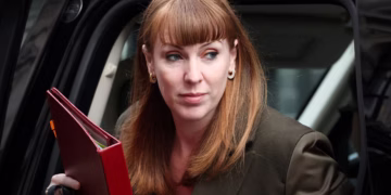 Photo of Angela Rayner