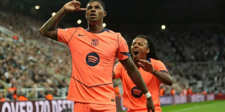 Photo of Marcus Rashford Celebrating a Goal