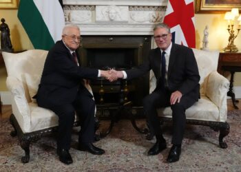 Prime Minister Keir Starmer with Palestinian President Mahmud Abbas