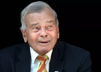 Photo of Cricket Icon Dickie Bird