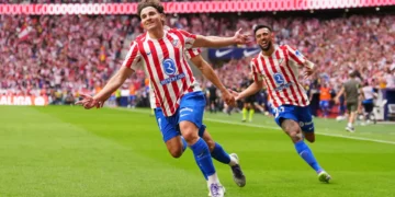 Alvarez Double Inspires Atletico to Thrilling 5-2 Derby Win Over Real Madrid Alvarez celebrates a goal