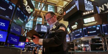 Wall Street Treads Water Before Crucial CPI Report That Could Shape Fed Rate Decision Markets