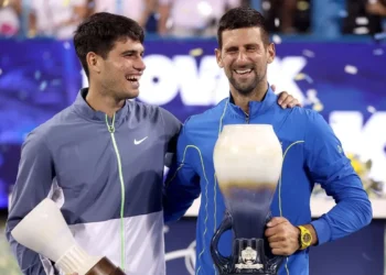 Photo of Alcaraz and Djokovic