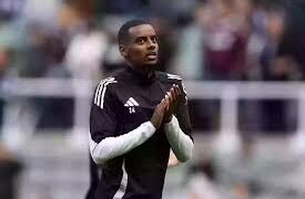 Liverpool Seal Record-Breaking Deal for Alexander Isak photo of Alexander Isak