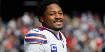Stefon Diggs Battles Paternity Lawsuit While Expecting Child with Cardi B Diggs