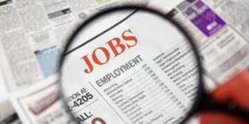 U.S Job Market Weakens Despite Drop in Unemployment Claims MARKET