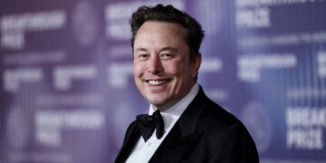 Elon Musk Crosses Historic $500 Billion Wealth Threshold