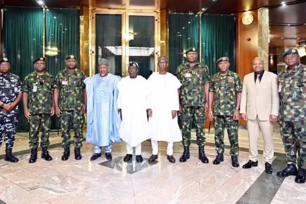 Tinubu meets new service chiefs in Aso Rock