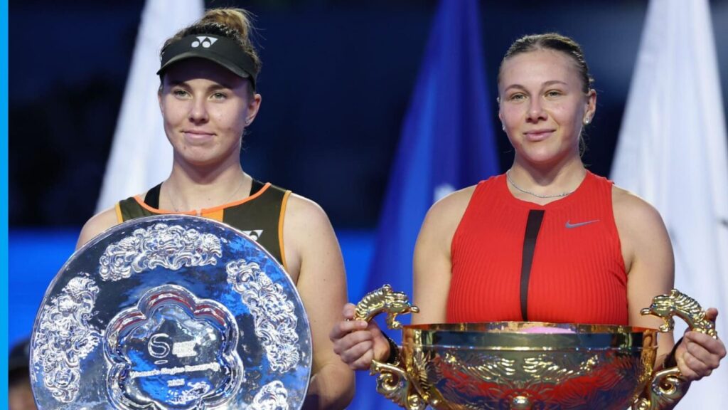 Photo of Anisimova and Noskova