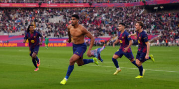 Araujo’s Last-Gasp Strike Lifts Barcelona Past Girona To Claim Top Spot In La Liga Araujo strikes late as Barcelona snatch win over Girona.