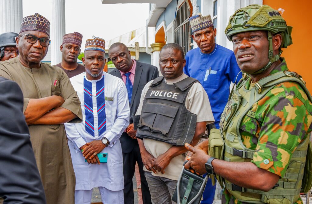 The Kwara State Governor, AbdulRahman AbdulRazaq with Security Operatives