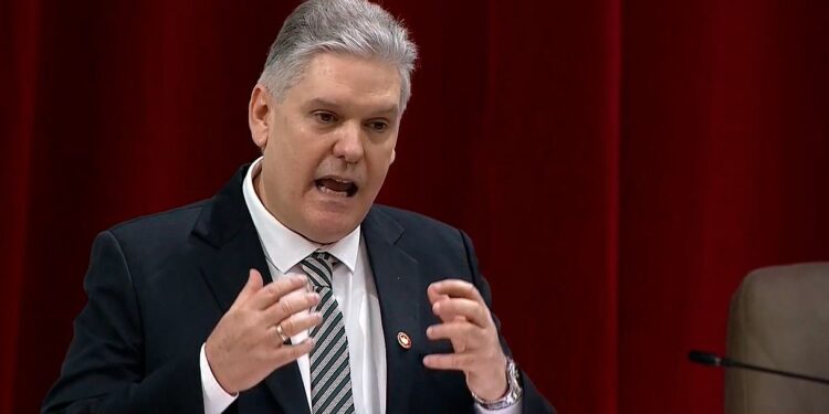 Photo of Cuban Economy Minister Alejandro Gil