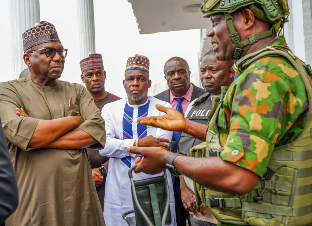 The Kwara State Governor, AbdulRahman AbdulRazaq with Security Operatives